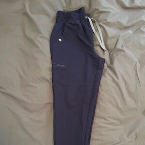 Figs Navy Cinch Waist Joggers (S)